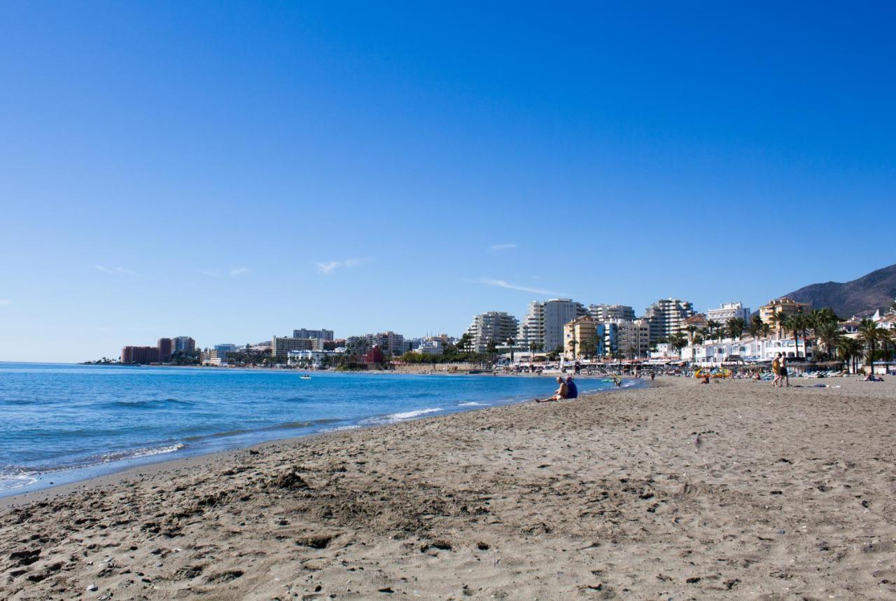 Apartamento Benal beach vista al mar y parque acuático Benalmádena Exterior foto