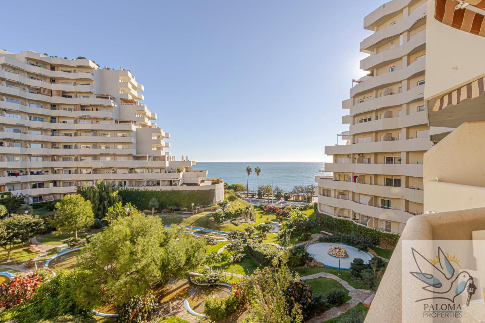 Apartamento Benal beach vista al mar y parque acuático Benalmádena Exterior foto